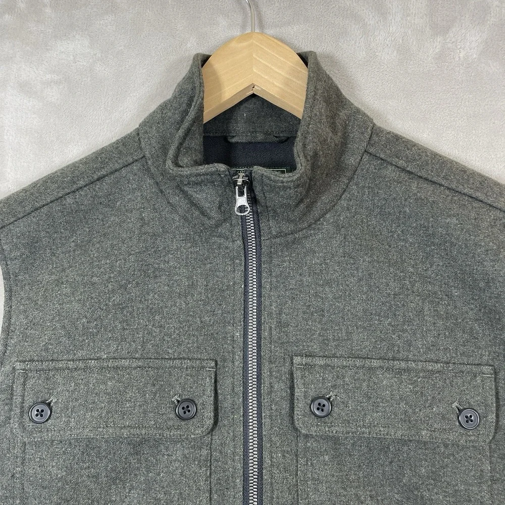 Woolrich Vest Mens Medium Utility Soft Shell Cotton Insulated Sherpa Lined